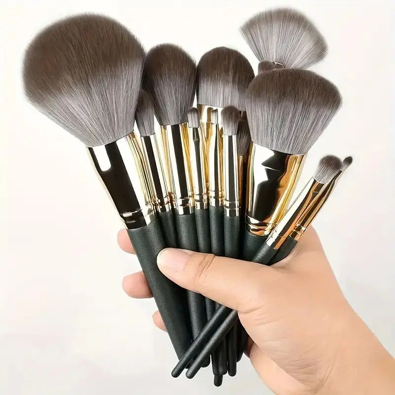 ✨ Professional Makeup Brush Set | Soft & Fluffy Kabuki, Foundation & Eyeshadow Brushes ✨