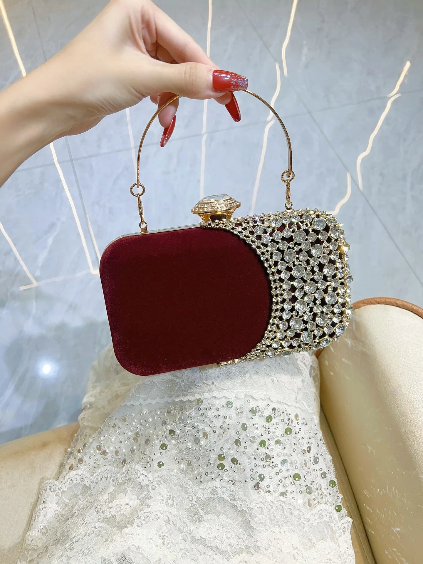 Hollow Design Women Evening Bags Velvet Glitter Fashion Ladies Wedding Party Clutch Bags Shoulder Chain Diamonds Handbags
