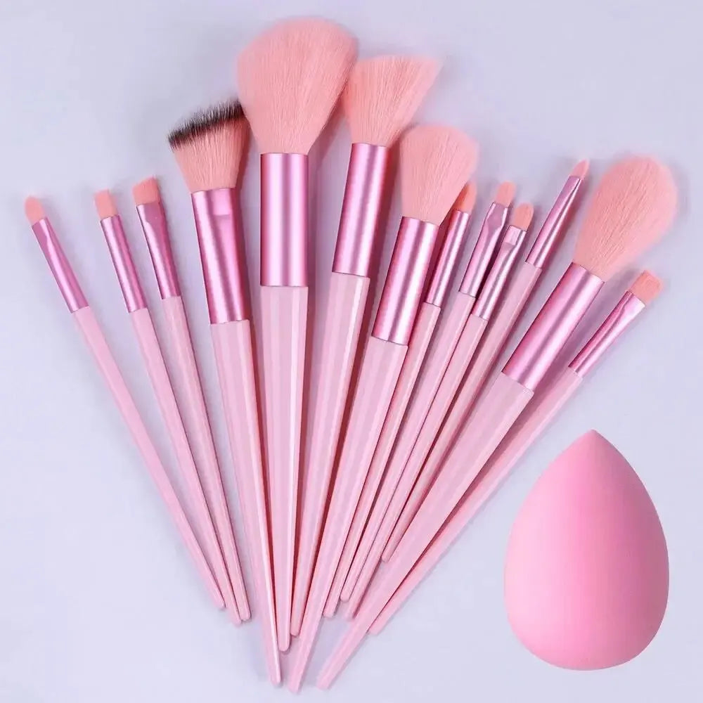 ✨ Professional Makeup Brush Set | Soft & Fluffy Kabuki, Foundation & Eyeshadow Brushes ✨