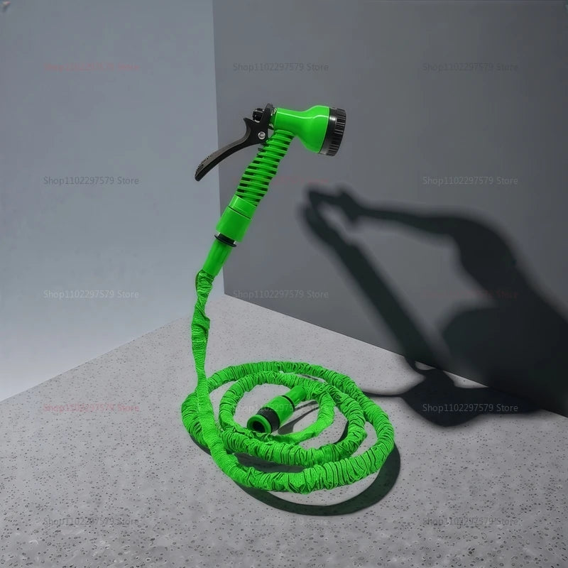 Retractable Magic Hose with High Pressure Car Wash Water Gun Garden Watering Hose for Car Cleaning Household and Garden Use