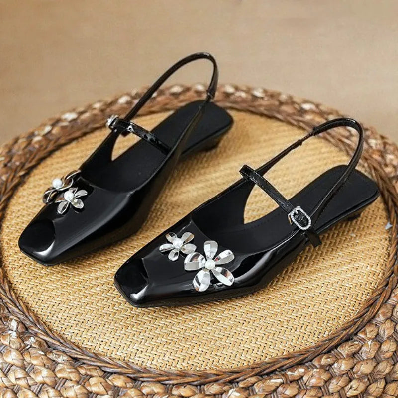 Luxury Rhinestone Flower Design Low Heel Pumps Women Fashion Back Strap Buckle Designer Shoes Comfortable Shallow Dress Shoes