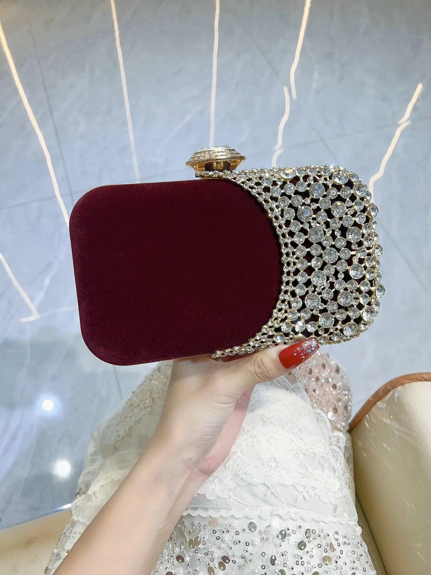 Hollow Design Women Evening Bags Velvet Glitter Fashion Ladies Wedding Party Clutch Bags Shoulder Chain Diamonds Handbags