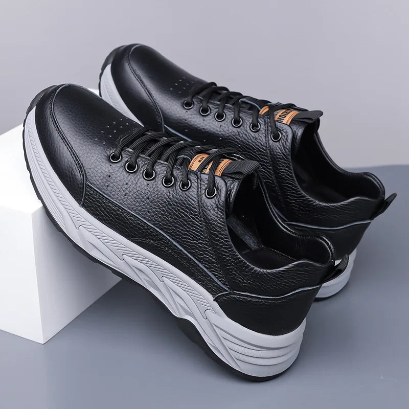 2025 Spring Autumn New Cow Leather Sneakers for Men Solid Color Fashion Casual White Shoes Male Lace Soft Sole Platform Shoe Man