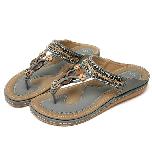 Fashion Rhinestone Flip Flops Woman Summer Footwear Casual Light Comfort Soft Sole Beach Sandals Bohemia Style Flat Slippers