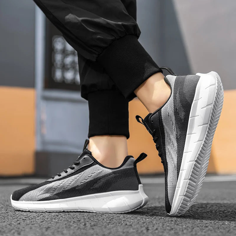 Men's Sports Sneakers Summer Breathable Outdoor Fitness Lightweight Mesh Running Shoes Comfortable Casual Shoes White Tennis Man