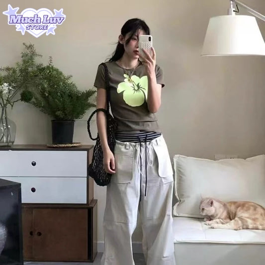 Vintage Flower Printed T-shirt Women's Clothing Summer Fashion Casual Comfy Short Sleeve Top Streetwear Hot Girl Slim Fit Tee