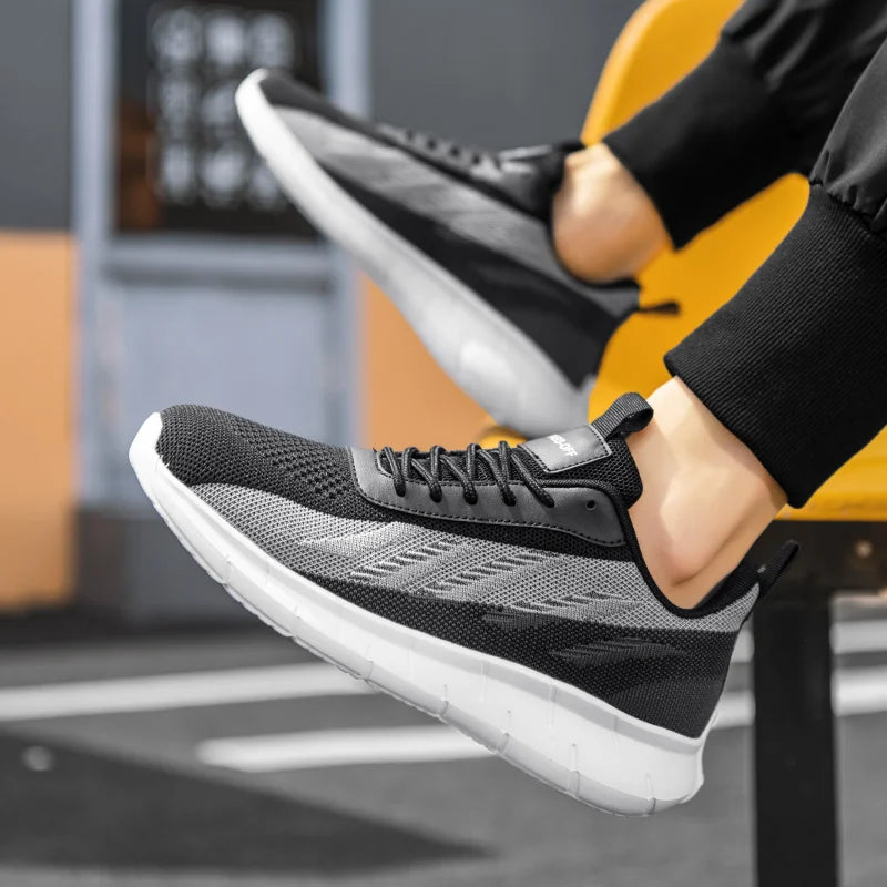 Men's Sports Sneakers Summer Breathable Outdoor Fitness Lightweight Mesh Running Shoes Comfortable Casual Shoes White Tennis Man